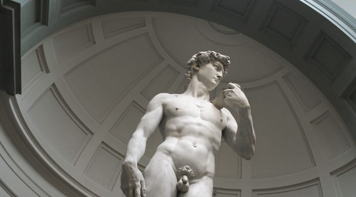 Male nudity does not cause female sexual arousal